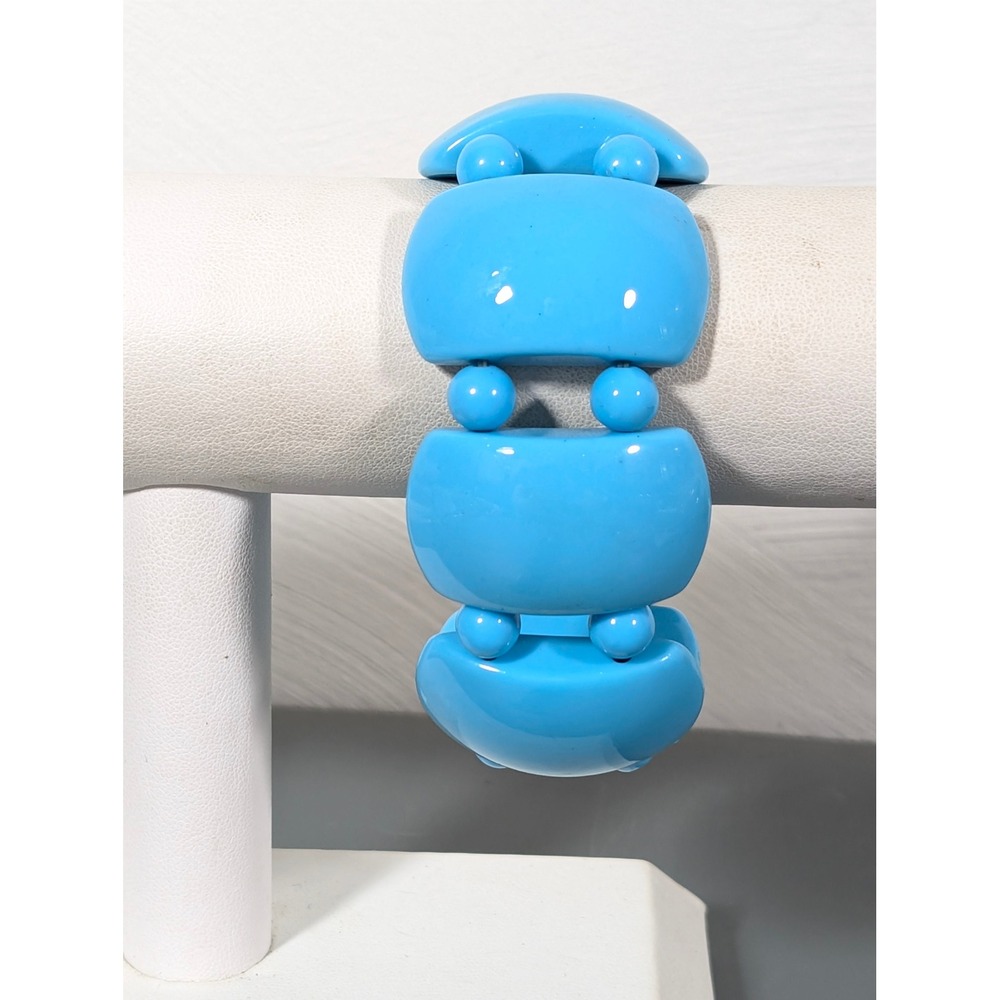 Vintage Turquoise Blue Lucite Chunky Wide Stretch Bracelet 7 in Retro Mod